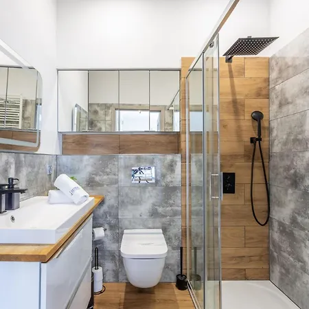 Tower 97 In Hervorragender Lage By Interhome *