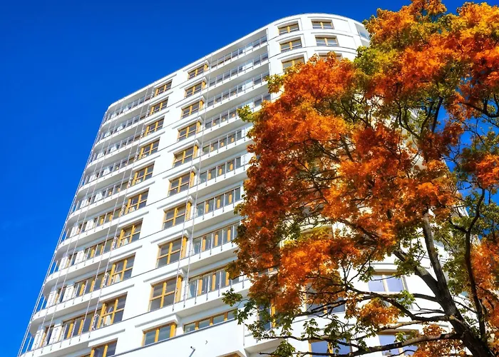 Tower 97 In Hervorragender Lage By Interhome